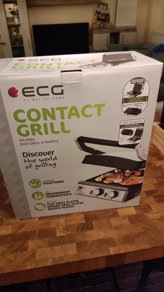 ECG KG 2033 Duo Grill & Waffle Τοστιέρα Γκριλιέρα με Αποσπ.Πλάκες