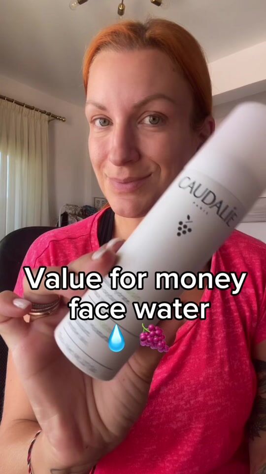 Face water that soothes and hydrates! Perfect for sensitive skin!