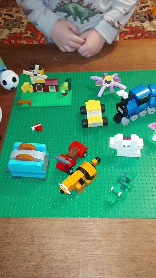 Lego Classic: Mittlere Kreativbox