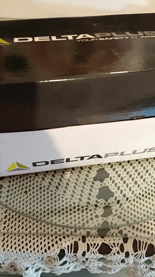 Bocanc de siguranță impermeabil Delta Plus Phoenix S3 cu certificare