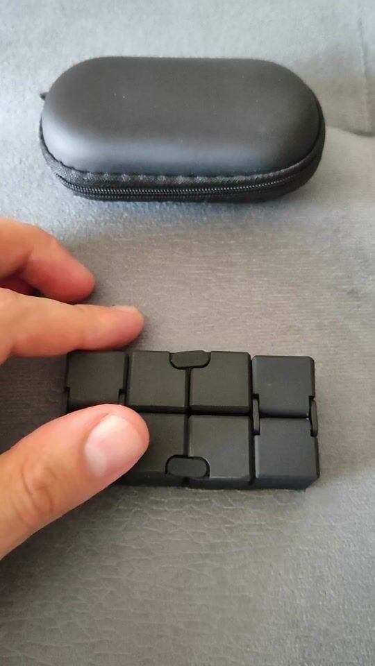 Αξιολόγηση για Anti Stress Fidget Infinity Cube Aluminum Μαύρο