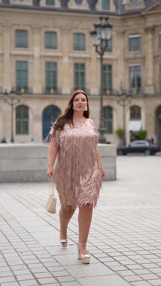 Stil parizian: Fă-o ca fetele franțuzoaice cu finețe și eleganță