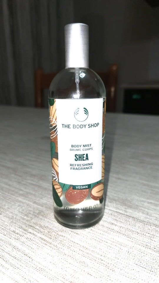 Unglaublich duftendes Body Mist von The Body Shop, mit erfrischendem Duft!