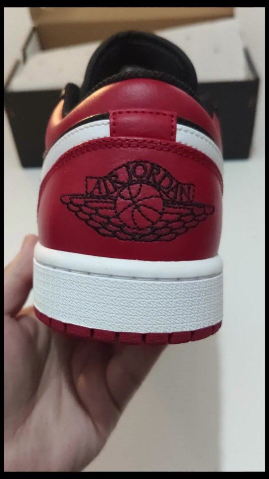 Air Jordan 1 ist nicht nur ein Sneaker; es ist deine Aussage!
