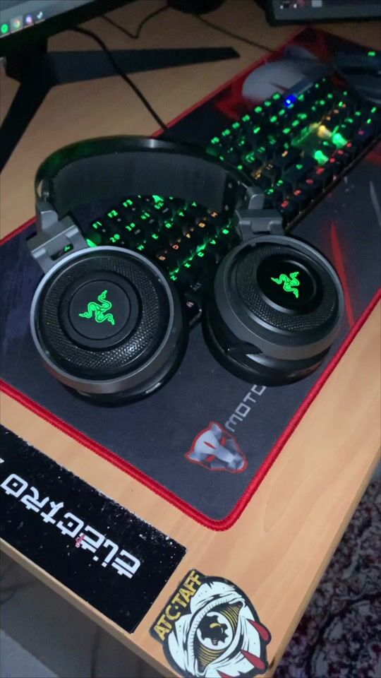 Razer nari ασύρματα ακουστικά!