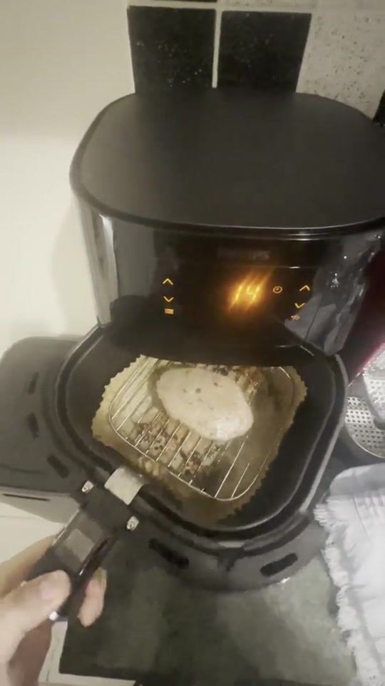 Μπιφτέκια και γλυκοπατάτες στο Air Fryer