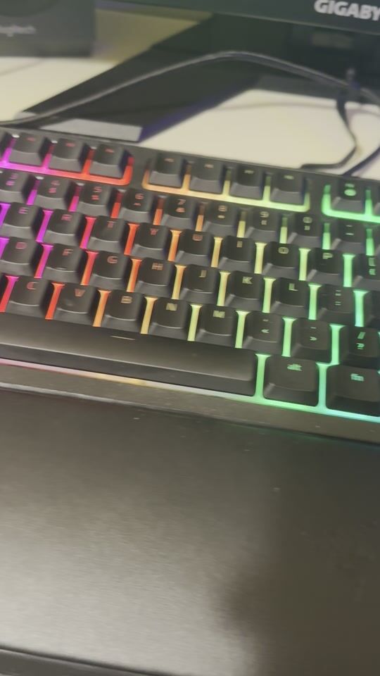 Razer Ornata V2 Gaming-Tastatur mit RGB-Beleuchtung