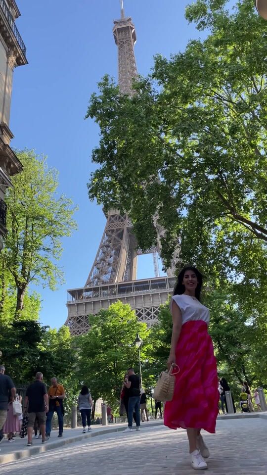 My favorite summer outfit in Paris ✨