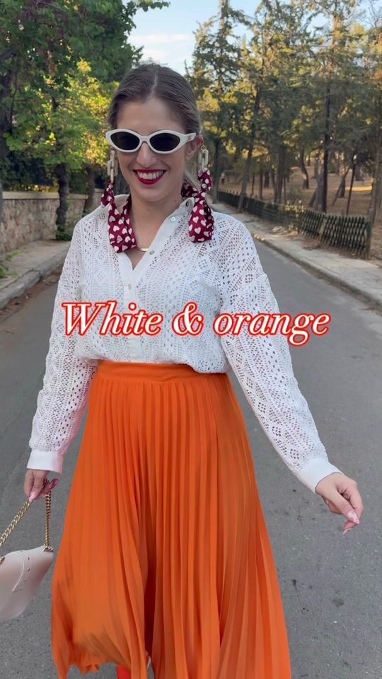 White & orange 🍊🍊