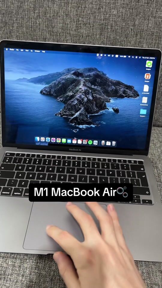Πανίσχυρο, πανάλαφρο, πανέμορφο: MacBook Air M1