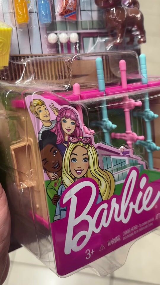 Γιατί και οι Barbie παίζουν football ⚽️