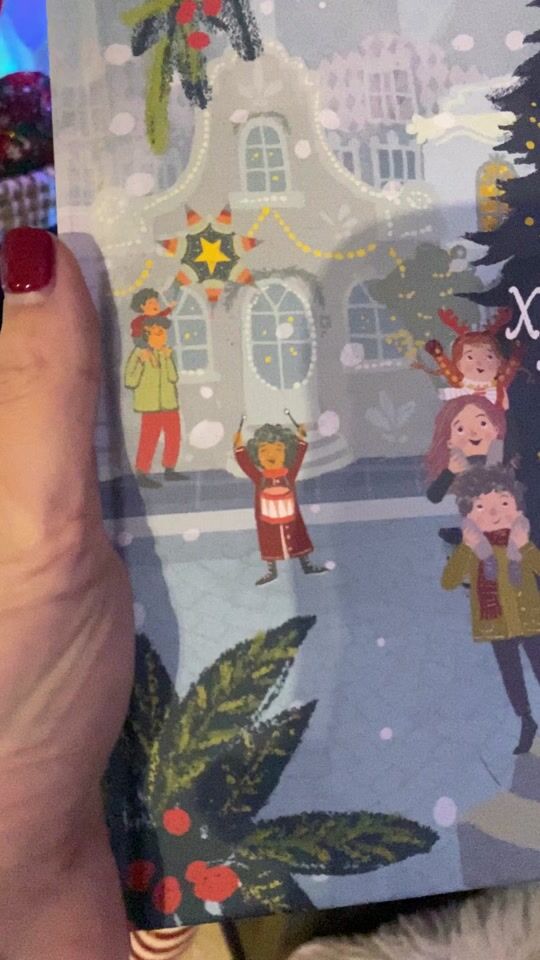 O carte minunată de Crăciun pentru micuții noștri prieteni ??