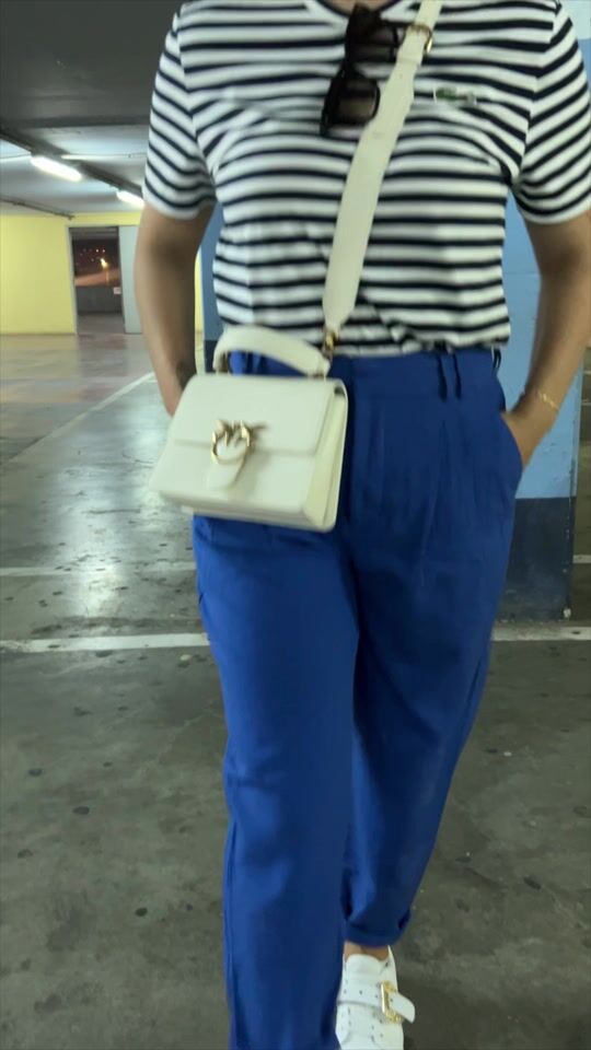 Outfit check: In shades of blue and white