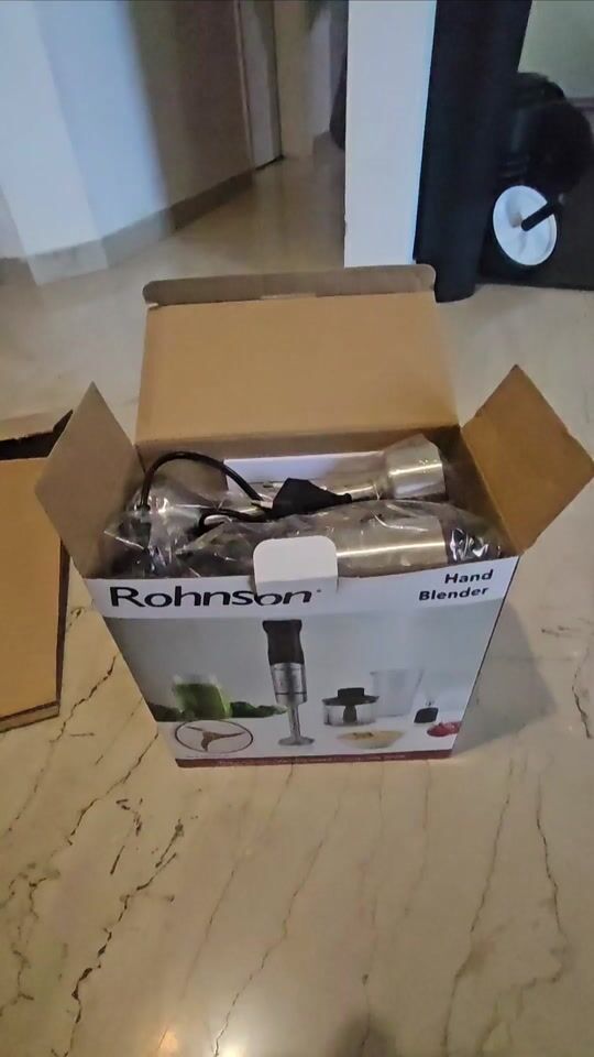 Wonderful Rohnson Hand Blender with Stainless Steel Stick 900w