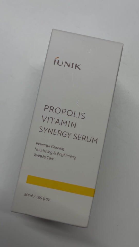 Propolis Vitamin synergy serum: Suitable for oily skin 