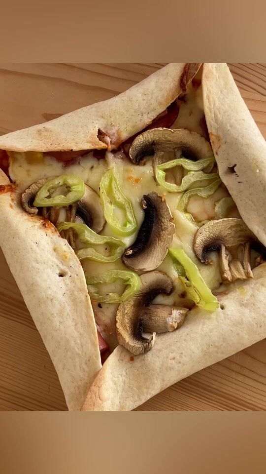 Hot Dog Pizza mit Tortillas im Airfryer Rohnson R-2834