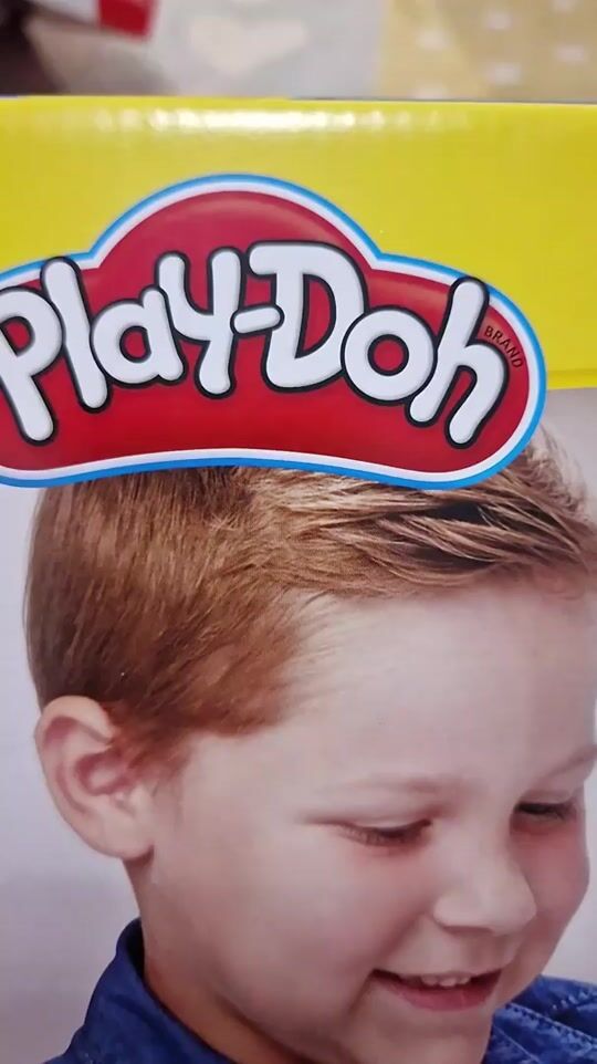 10 Play-Doh and 30 tools for endless creativity and play!!