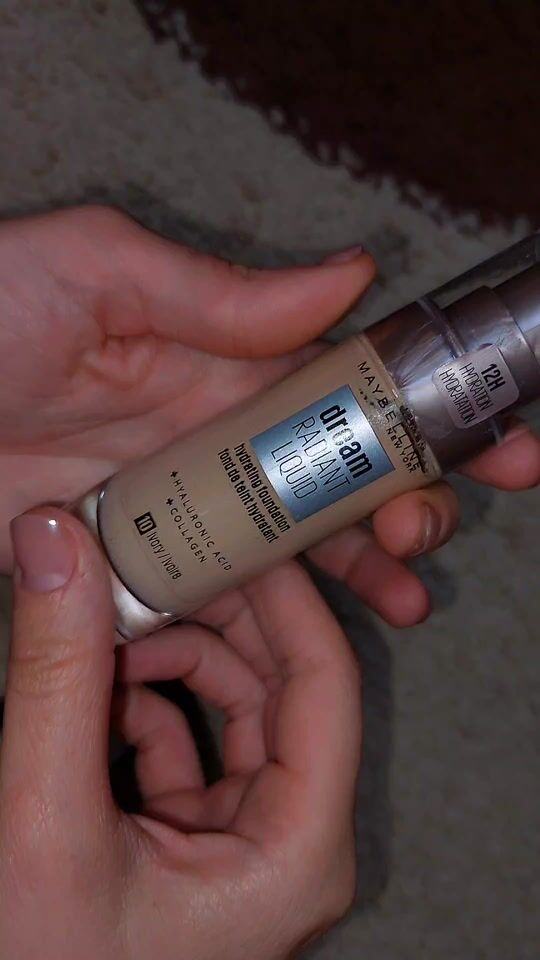 Maybelline - dream radiant liquid hydrating foundation 🌸