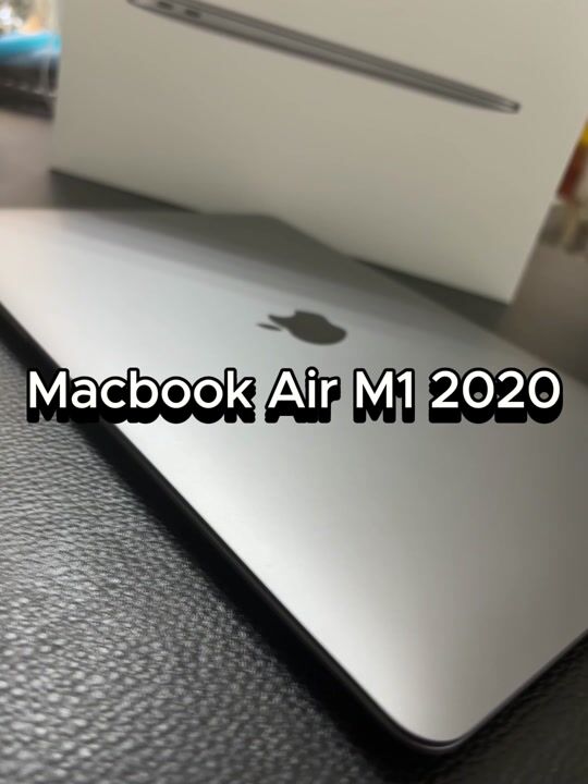 Vrei un laptop? Iată o alegere excelentă! MacBook Air M1 2020
