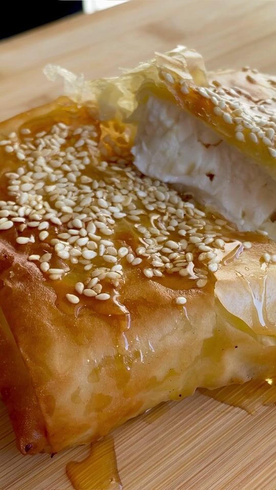 The Ultimate Appetizer! Feta in filo pastry with sesame and honey in the Air fryer