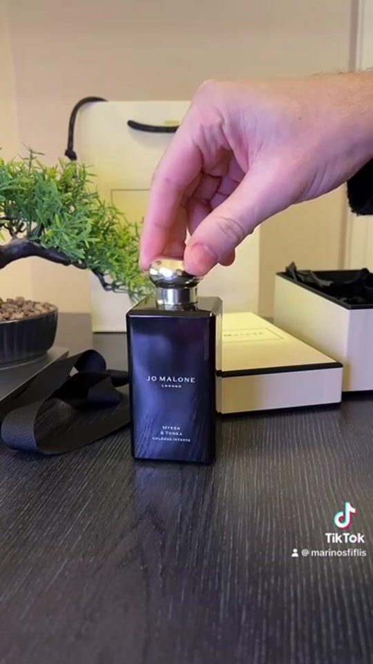 Jo Malone Myrrh & Tonka cologne intense