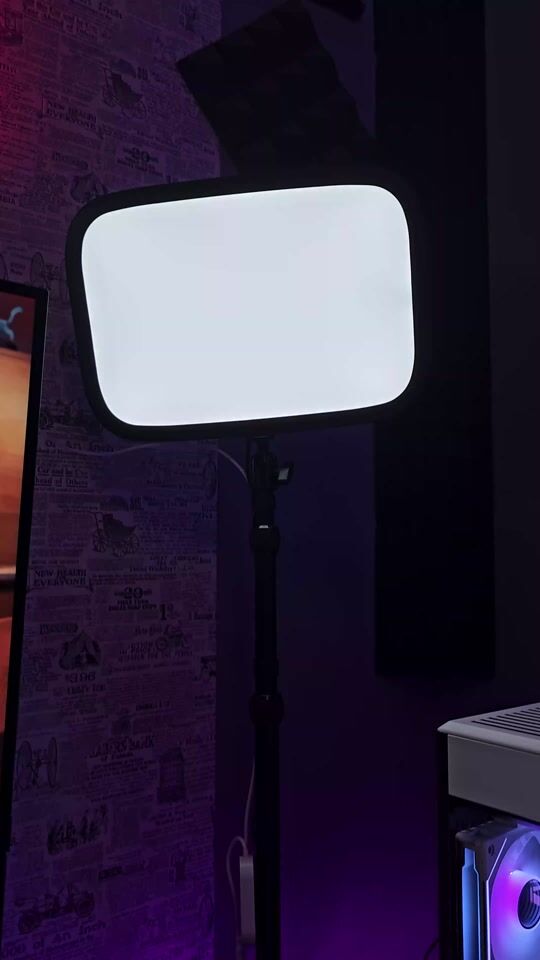 Elgato Key Light Professionelles LED-Panel mit 2800 Lumen