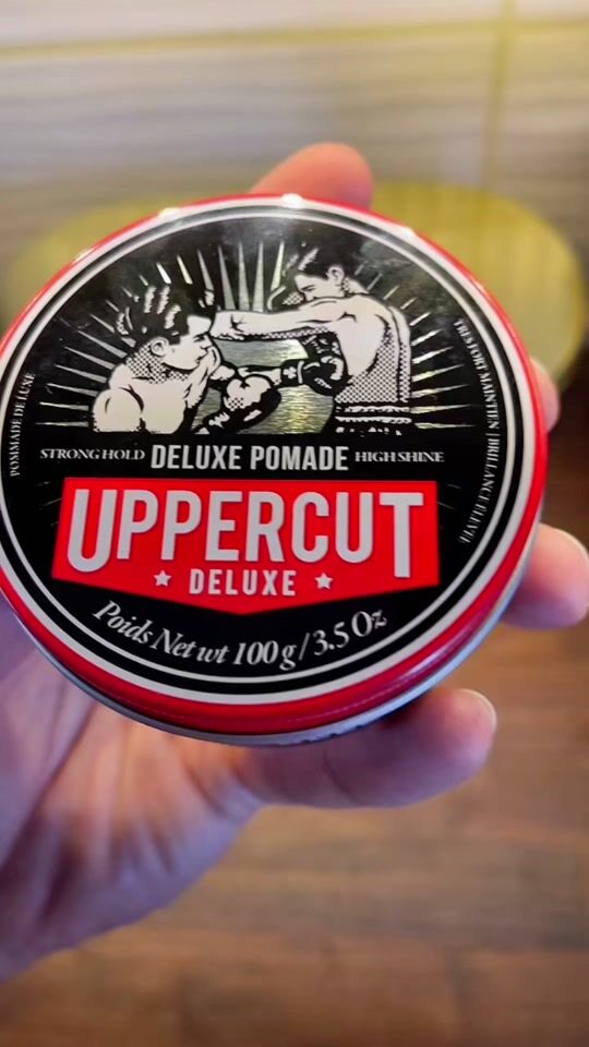 Far the best pomade !!! Perfect hold ? Unbelievable scent ?