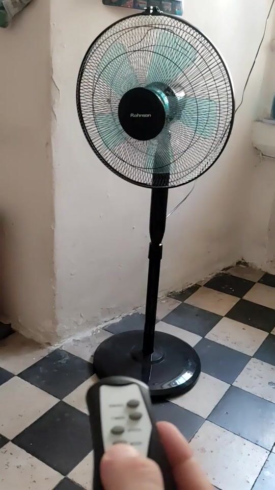 Revizuiți videoclipul scurt