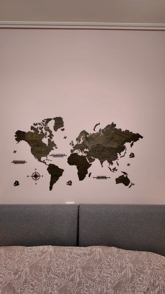 Hartă lumii din lemn pentru decorare pe perete - (115 x 65) cu nume