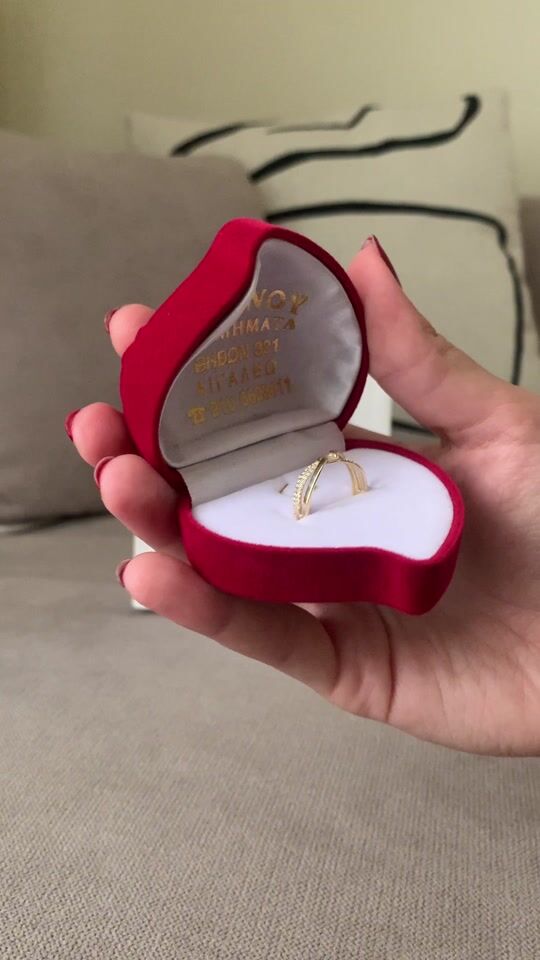 Inel pentru femei cu zirconiu în aur de 9K
