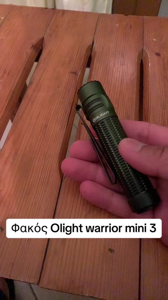 Lanterna Olight Warrior Mini 3 pentru utilizare zilnică