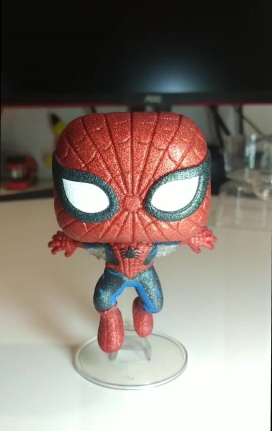 Spider-Man (Diamond) Funko PoP #593 - Special Edition - Bobble Head