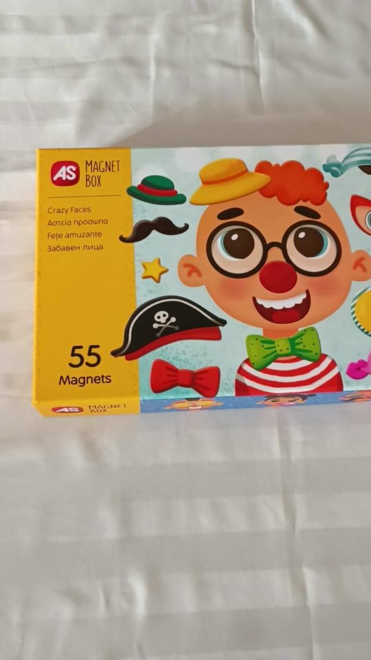 Jucărie de construit magnetică cu fețe amuzante pentru copii de 3+ ani