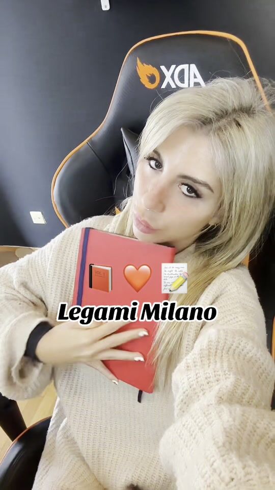 I Love ❤️ this Notebook 📔 Legami Milano 📝 Red Leather 😎 Write ✍️ Stuff